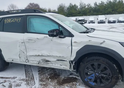 2025 Subaru Outback Onyx Edition z USA, uszkodzony, nr VIN 4S4BTALC2S3209989